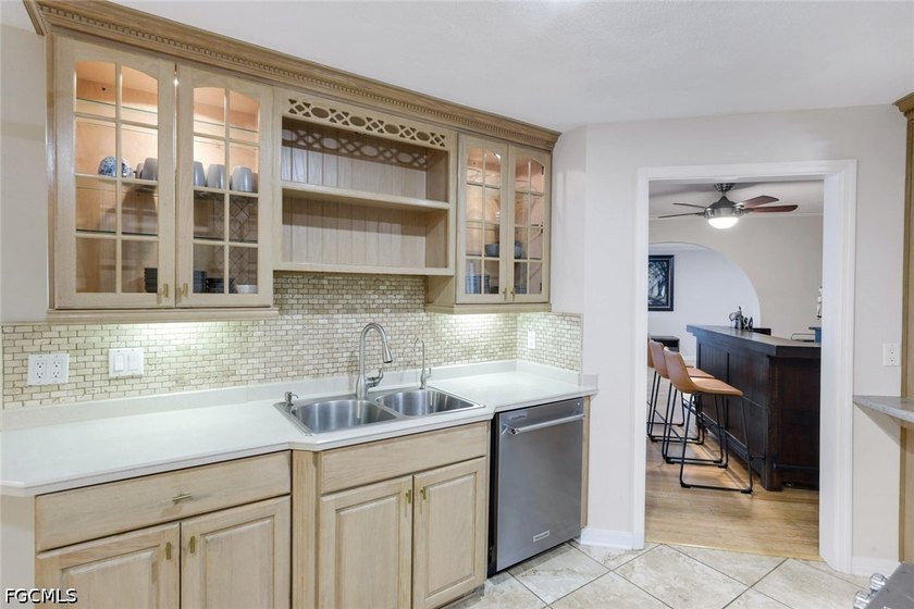 Welcome to this charming and beautifully updated Cape Coral home - photo 8