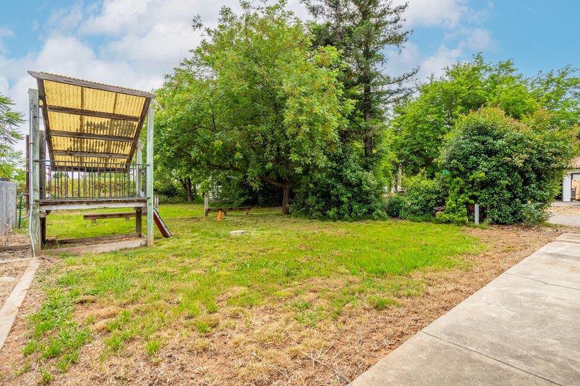 Welcome to 20436 Gas Point Rd in Cottonwood! This property - photo 41