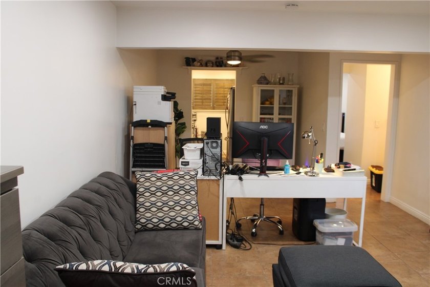 UNIT 40. EXCELLENT STARTED ONE BEDROOM. PME BATH, AND ONE - photo 2
