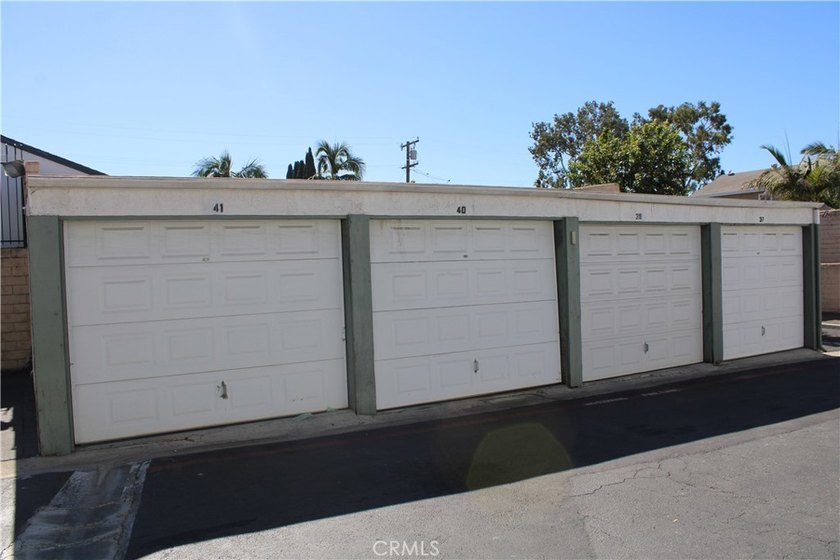 UNIT 40. EXCELLENT STARTED ONE BEDROOM. PME BATH, AND ONE - photo 4