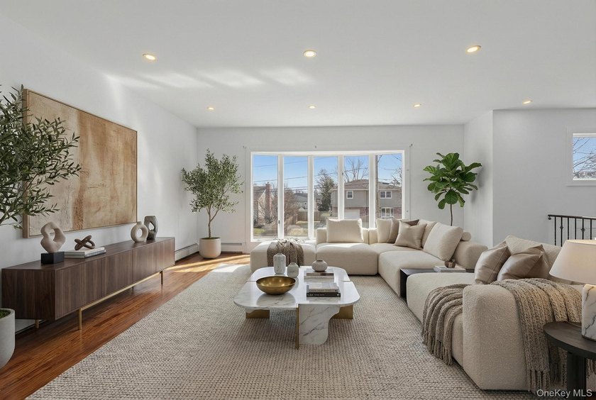 We invite you to explore 341 Green Court, a renovated gem - photo 5