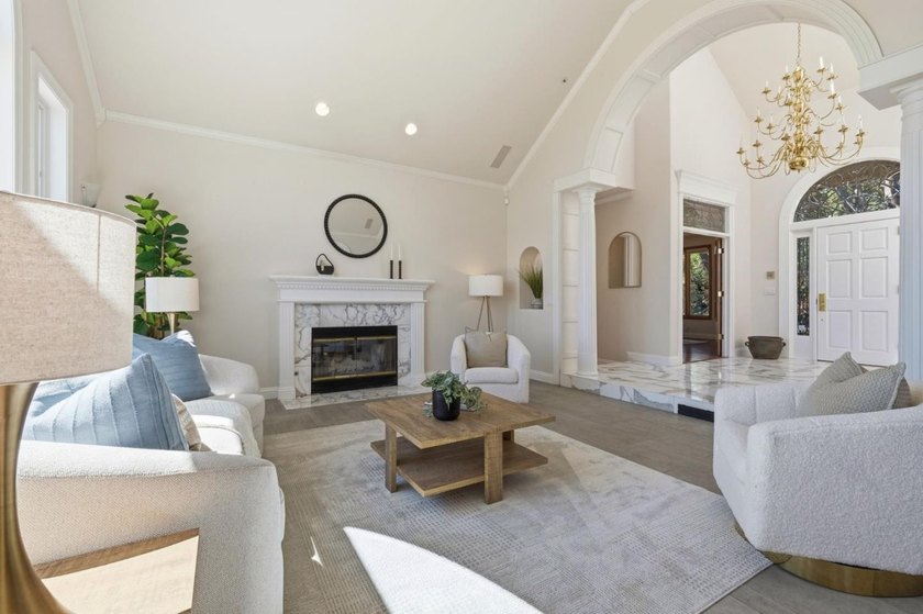 Welcome to the exclusive Mockingbird Ridge neighborhood in Aptos - photo 5