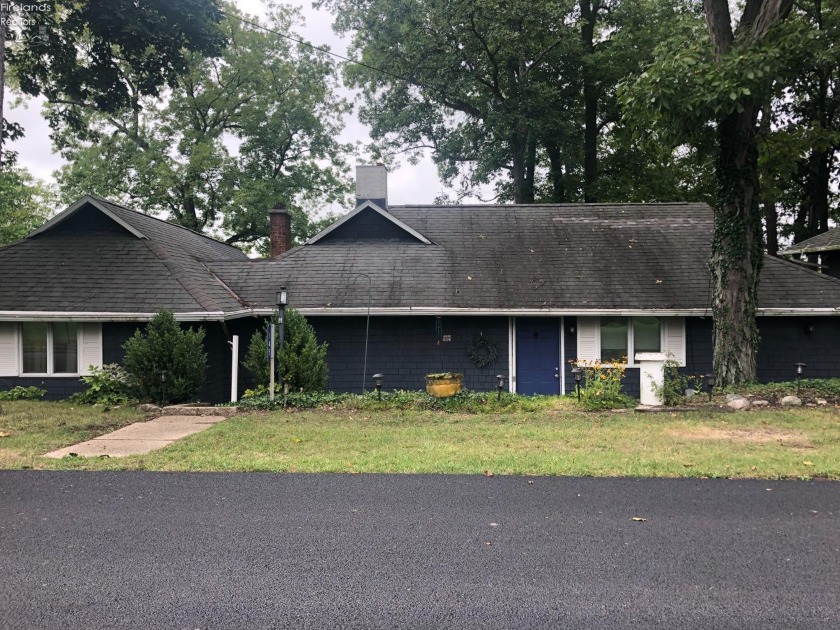 145 E South Trail, Tiffin, OH 44883, 3117404