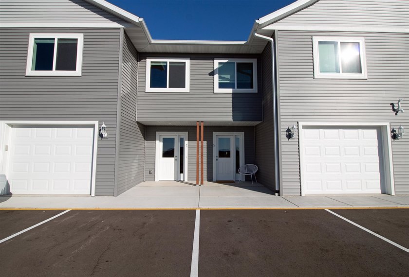 Income~producing 6~unit multifamily property with a balanced - photo 21
