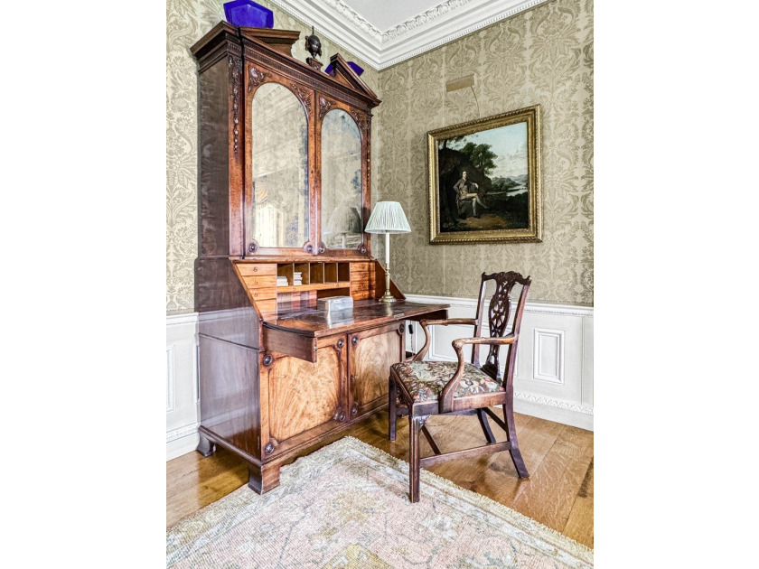 One of Chicago's finest cooperative residences, this - photo 9