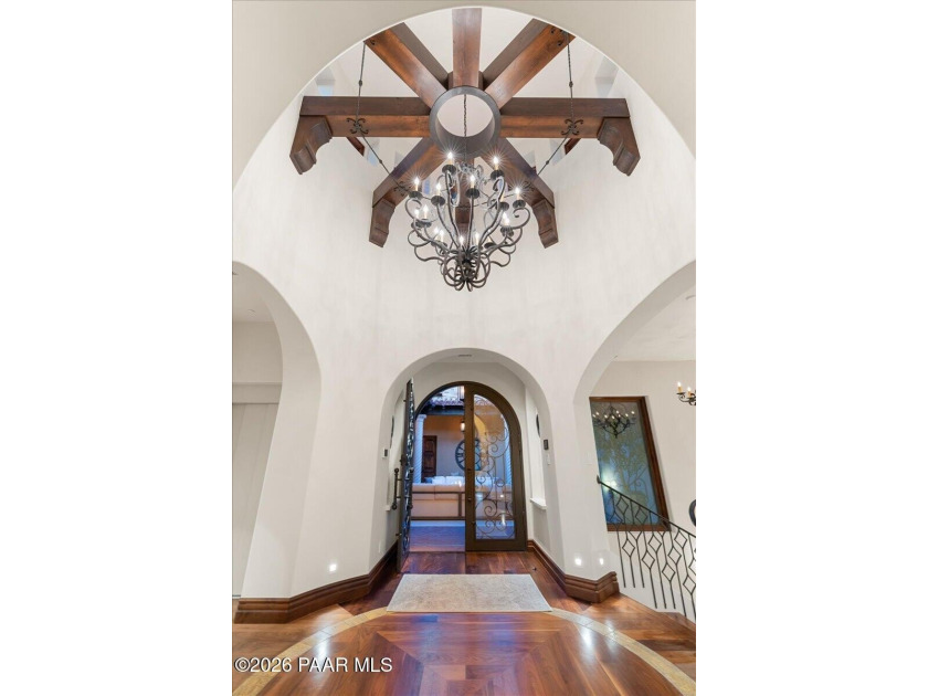 Welcome to ''Casa Di Buona Fortuna'' Architecturally Refined - photo 16