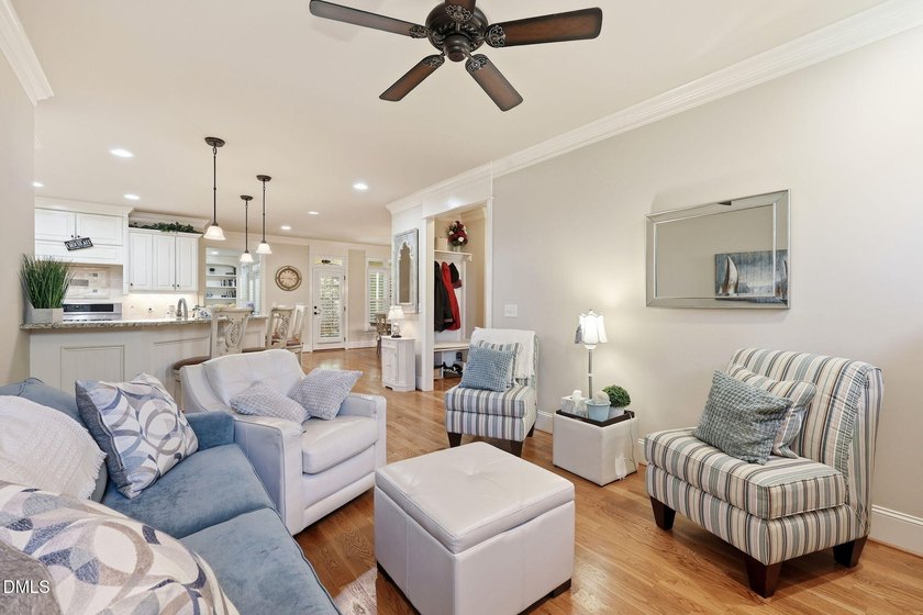 Excellent Convenient Location, Quality &amp; Beautiful, All Brick - photo 17