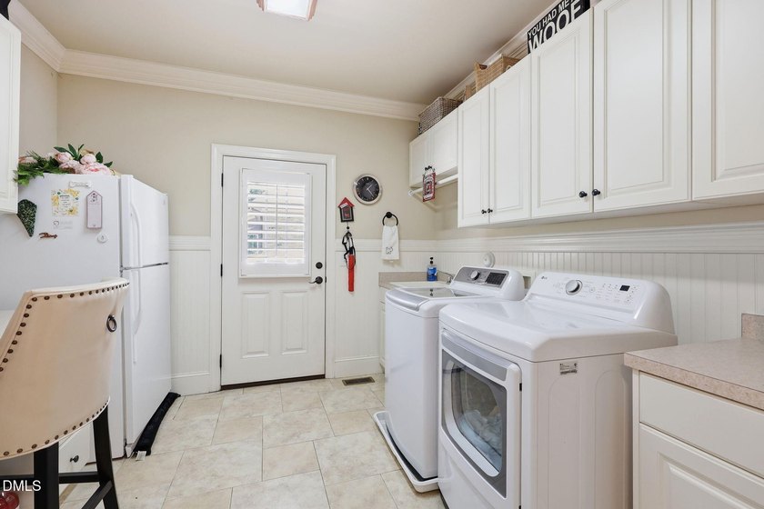 Excellent Convenient Location, Quality &amp; Beautiful, All Brick - photo 27