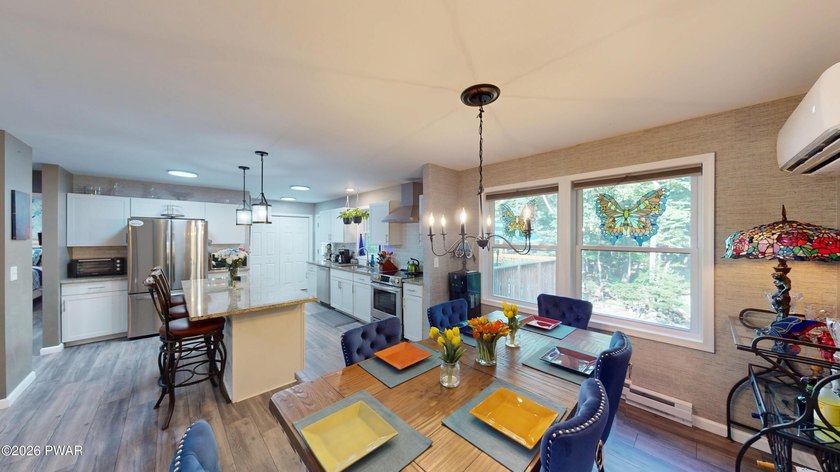 IMMACULATE, PRIDE IN OWNERSHIP, LIKE-NEW, ONE-LEVEL-LIVING 4 BR - photo 44
