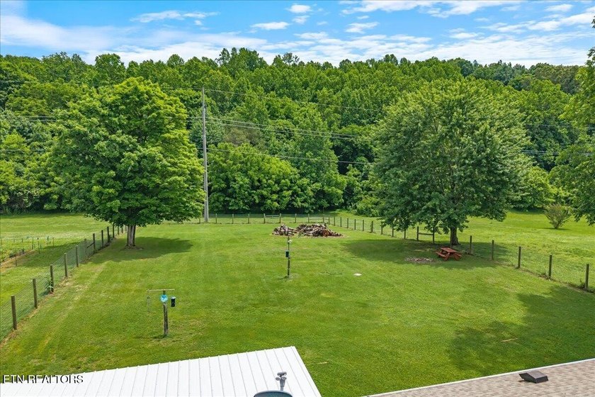 Country feel inside the city limits. Experience the Best of both - photo 23