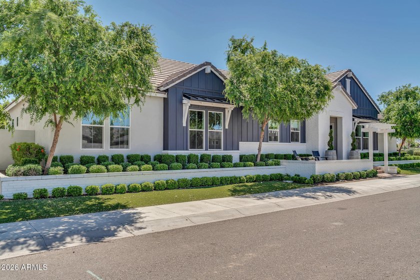*Freshly painted and new landscaping. New photos will be - photo 39