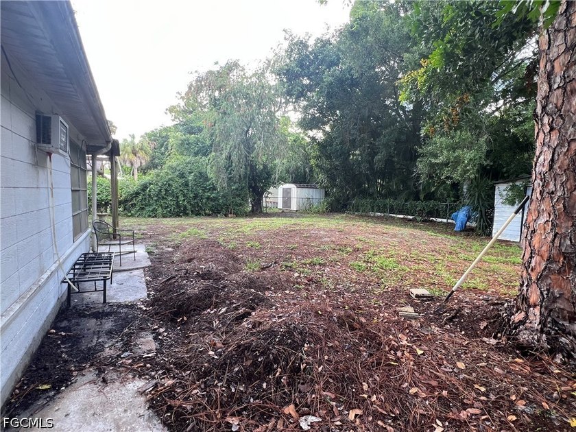 Seller very MOTIVATED! ALL OFFERS CONSIDERED!! This Charming - photo 10