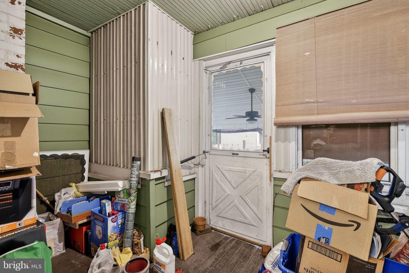 Welcome to 119 Calvert St in Jersey Shore - a spacious property - photo 16