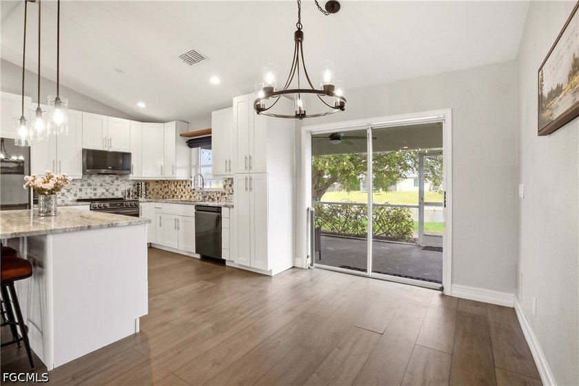 PRICE ADJUSTMENT! Welcome to this beautifully updated 3-bedroom - photo 8