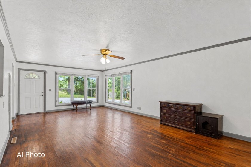 Charming 4-bedroom, 1-bath home in the heart of Branson offering - photo 8