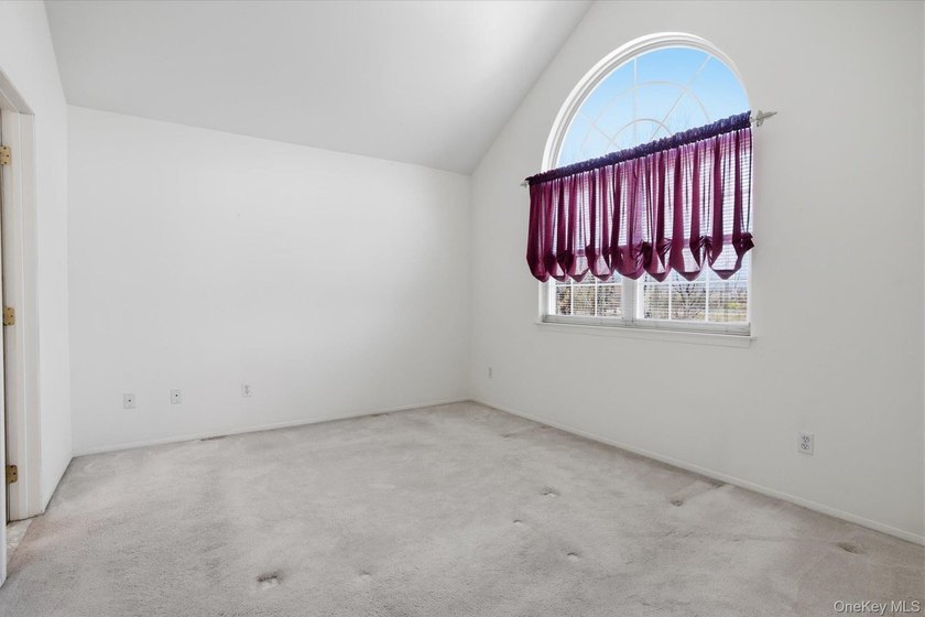 2 Bedroom 1.5 Bath Condo in East Islip School District. Larger - photo 15
