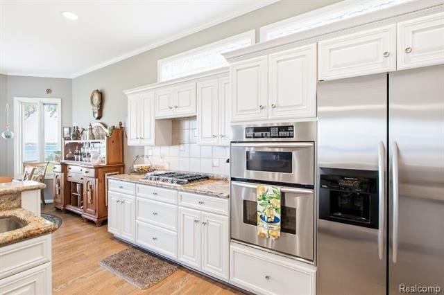 WELCOME TO ONE OF LAKE HURON'S MOST EXCEPTIONAL WATERFRONT - photo 15