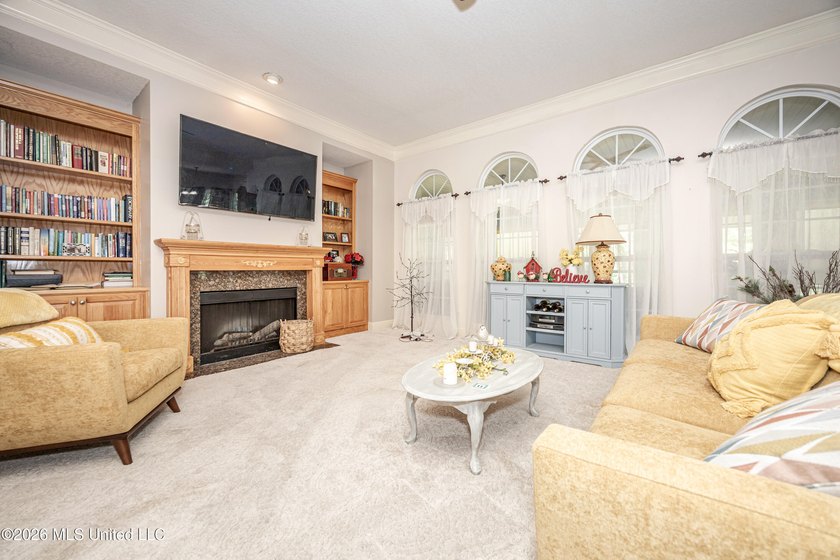 Looking for space, flexibility, and a neighborhood you'll love - photo 16