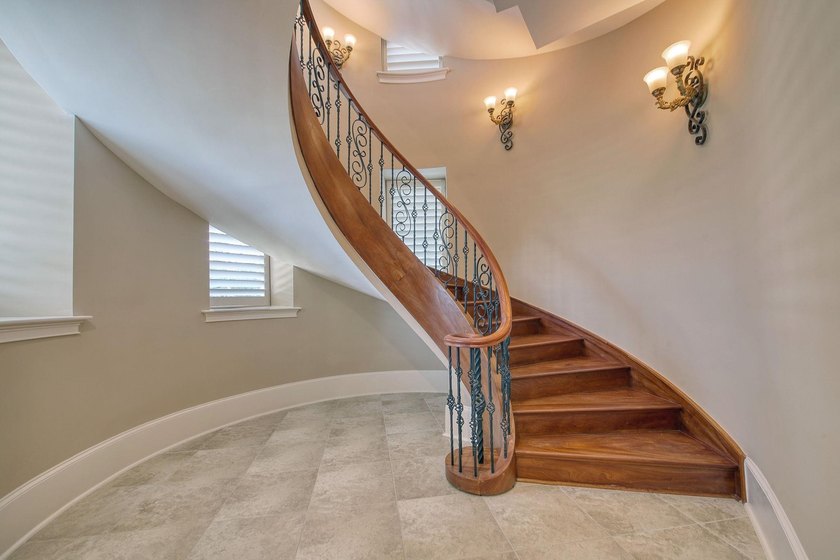 8908 N. Ocean Blvd: The Crown Jewel of the Dunes. 7 Bedrooms | 9 - photo 24
