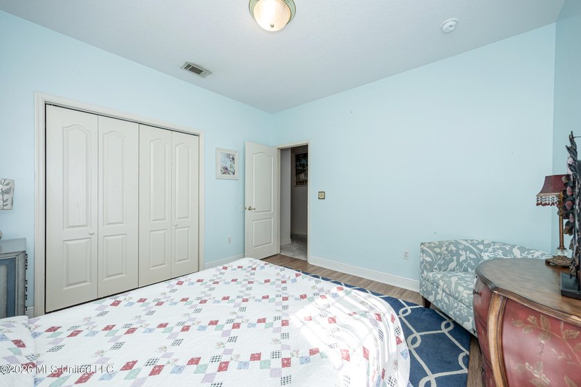 Looking for space, flexibility, and a neighborhood you'll love - photo 50