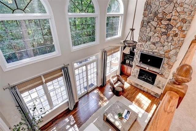 Beautifully situated at the end of a cul-de-sac in the desirable - photo 22