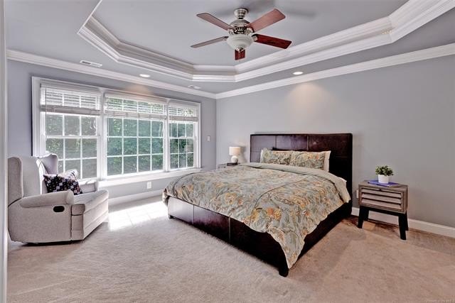 Beautifully situated at the end of a cul-de-sac in the desirable - photo 23