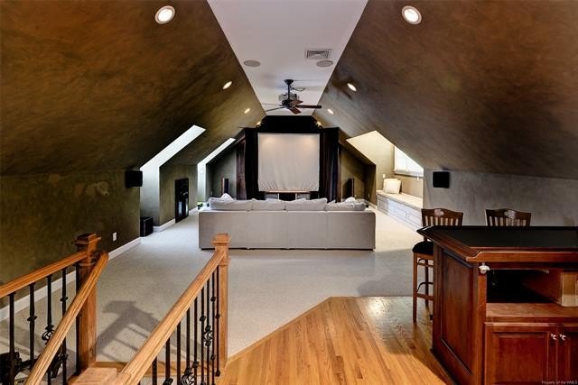 Beautifully situated at the end of a cul-de-sac in the desirable - photo 29