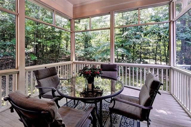 Beautifully situated at the end of a cul-de-sac in the desirable - photo 33