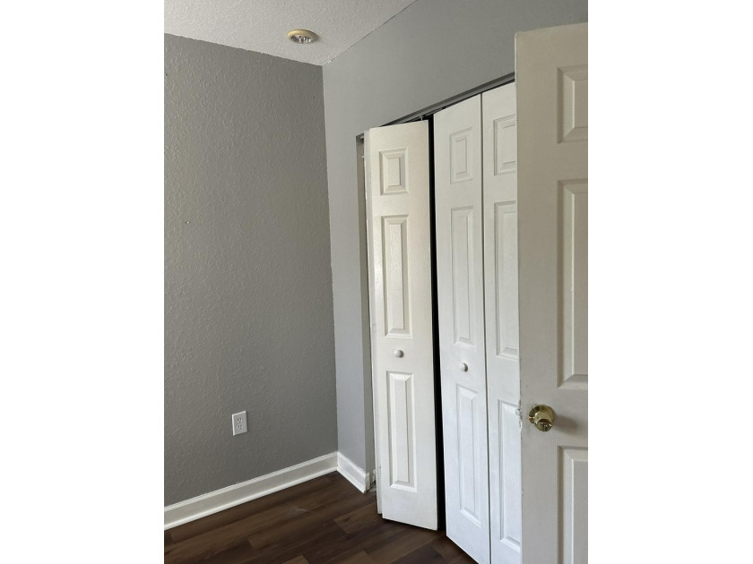 This Townhome is situated in the gated community of Arbor Park - photo 22
