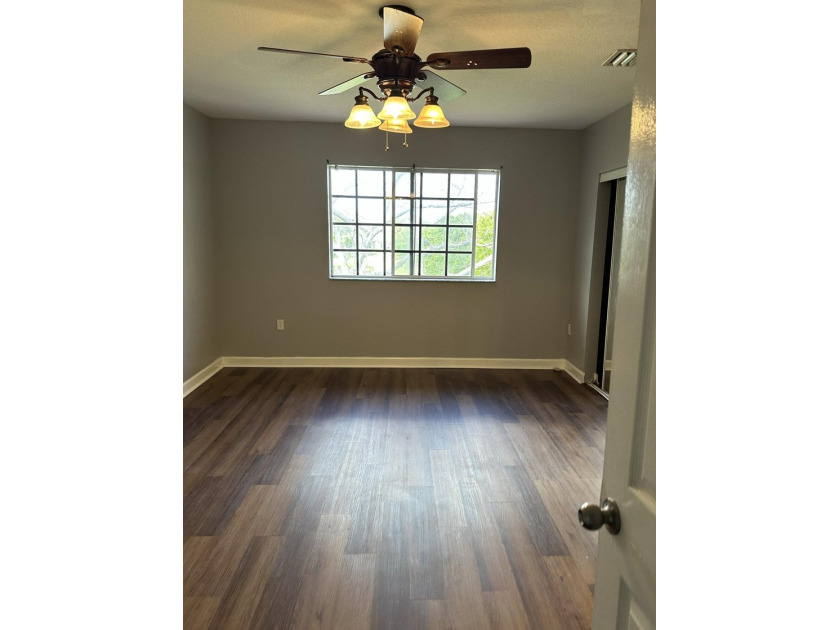 This Townhome is situated in the gated community of Arbor Park - photo 23