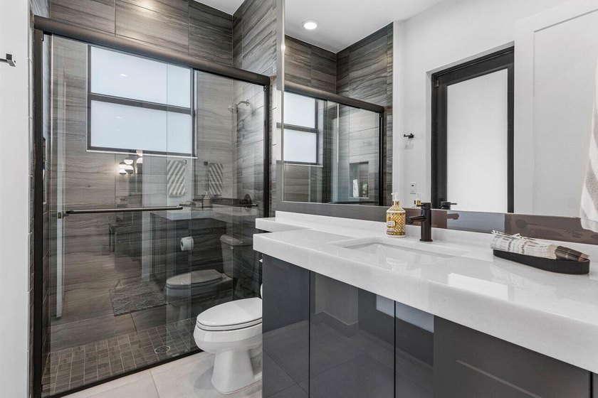 Rarely available and highly sought-after Laguna model in Lotus - photo 27