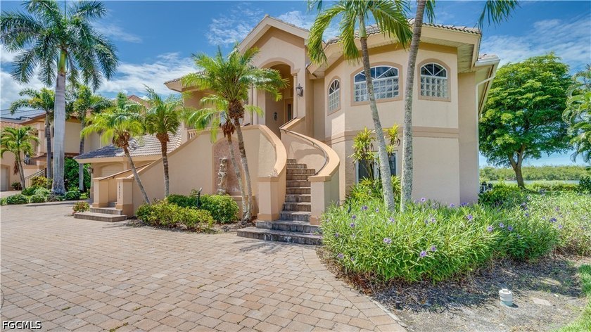 Exceptional Waterfront Luxury in Exclusive Jonathan Harbour! - photo 3