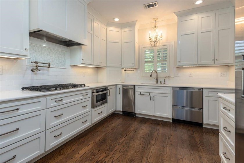 Exceptional Germantown home situated on over a half-acre lot - photo 4