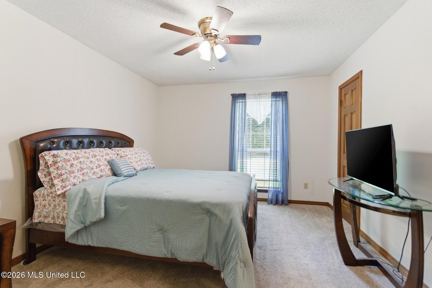 Nestled on approximately 1.5 acres at the end of a quiet - photo 16