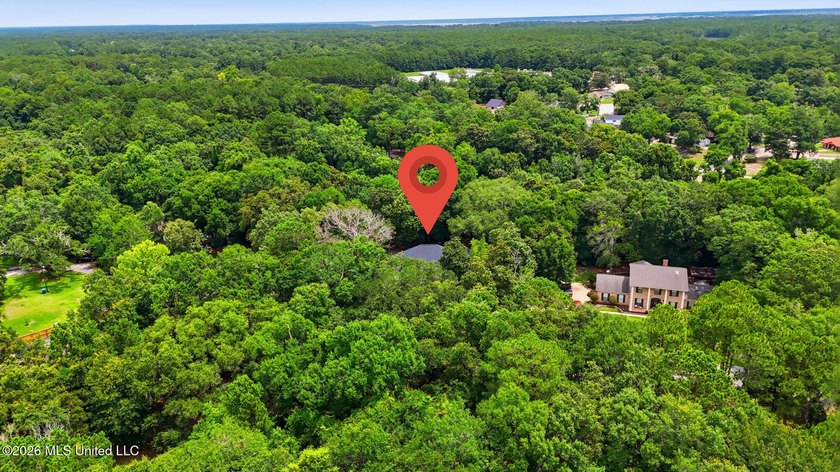 Nestled on approximately 1.5 acres at the end of a quiet - photo 34