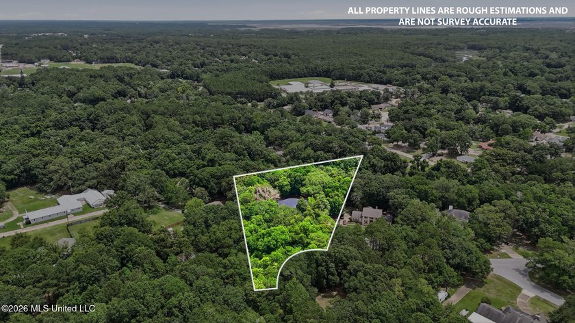 Nestled on approximately 1.5 acres at the end of a quiet - photo 38