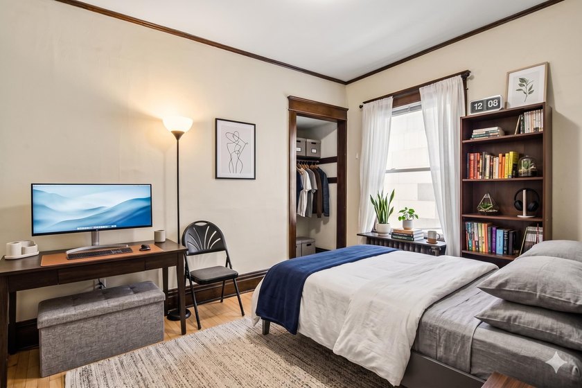 120~122 N Franklin St is a rare opportunity to own a - photo 6