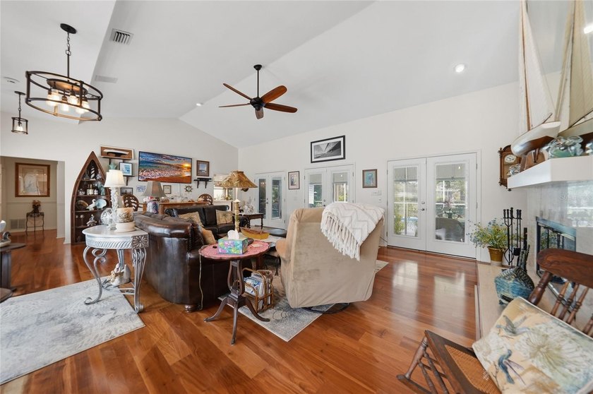 Welcome to the desirable Deep Creek neighborhood of Punta Gorda! - photo 8