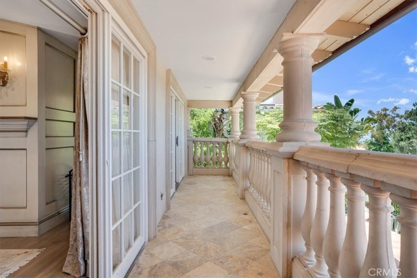 Once in a lifetime Opportunity to own this Spectacular Estate - photo 44