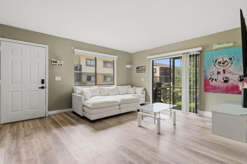 Welcome to this beautifully updated 2 bed 2 bath first-floor - photo 9