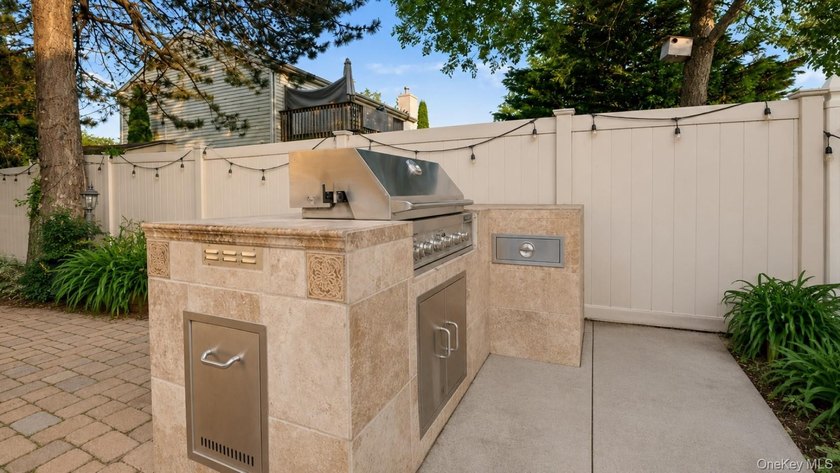 Welcome to 502 Martha Avenue, a beautifully maintained 3-bedroom - photo 22