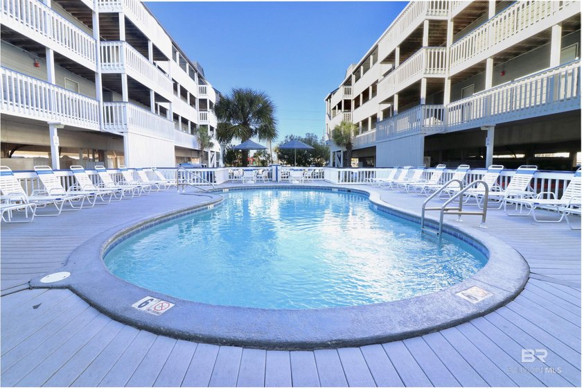 Regatta Condominium is located in one of the best areas of Gulf - photo 22