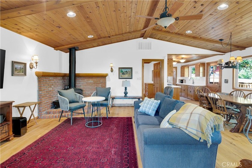 8680 Landlubber Ln - photo 14