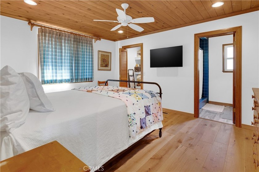 8680 Landlubber Ln - photo 17
