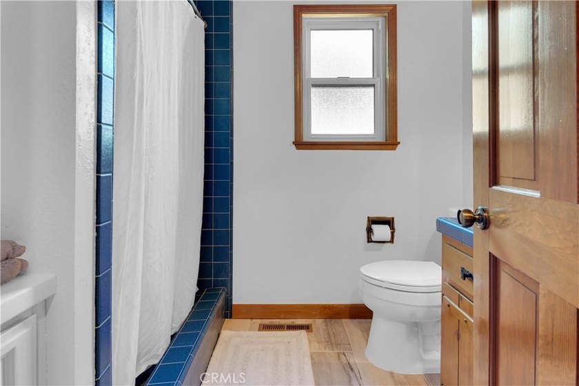 8680 Landlubber Ln - photo 18