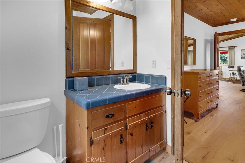 8680 Landlubber Ln - photo 19
