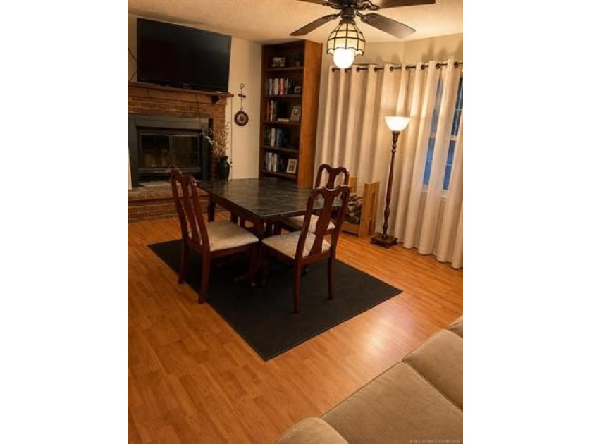 Enjoy views of Keystone Lake without the waterfront price! - photo 3