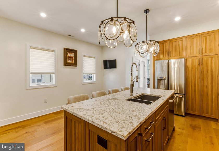 Welcome to 6709 Atlantic Ave, Ventnor-where luxury coastal - photo 9