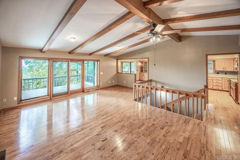Experience lake living in this Greers Ferry Lake view home in - photo 4