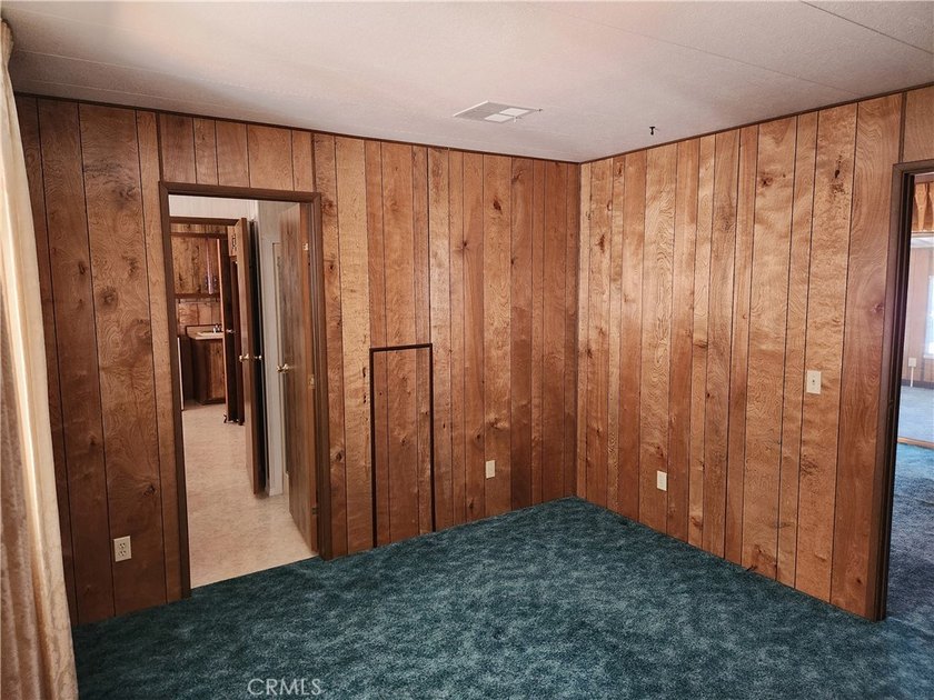 Beautiful home located in the peaceful and desirable - photo 28